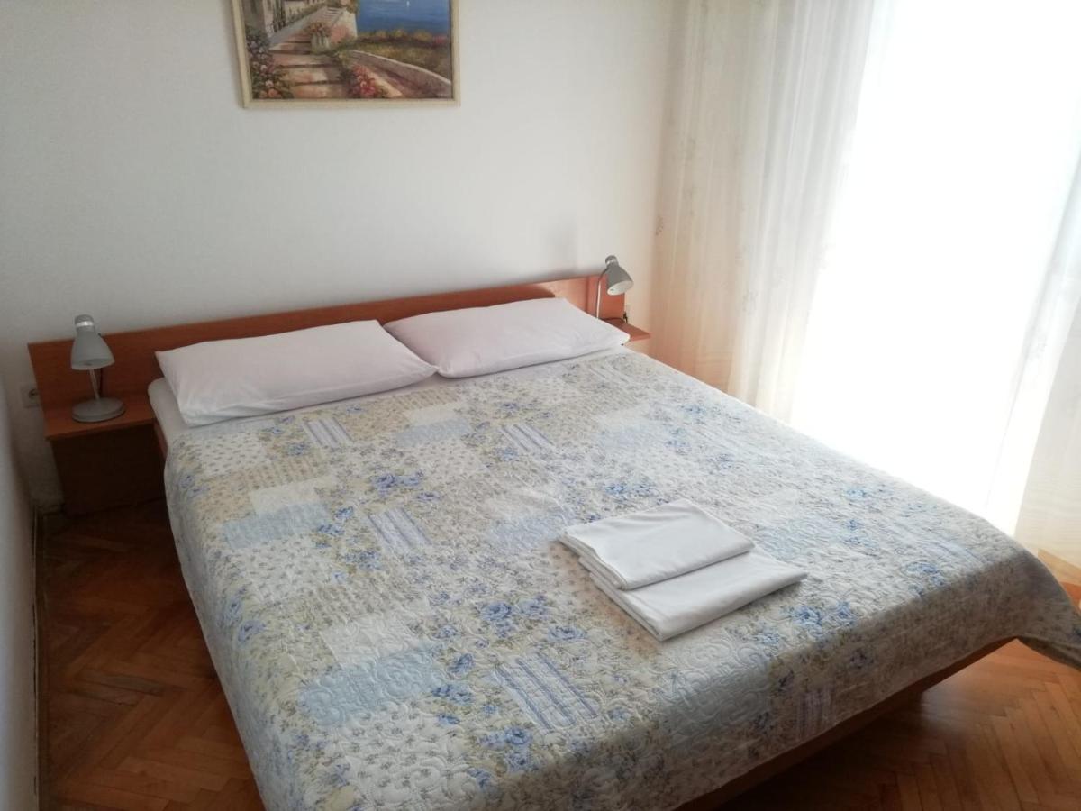 Apartmani Ivona 포드고라 외부 사진