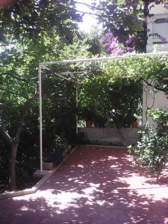 Apartmani Ivona 포드고라 외부 사진